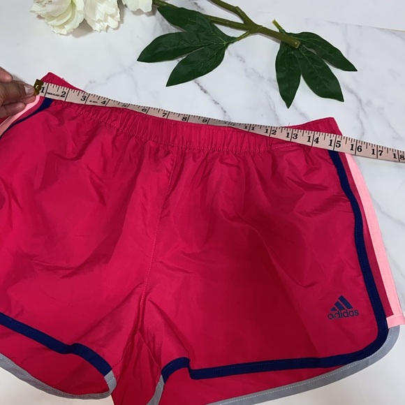 Adidas Women's AKTIV Against Cancer Shorts size Medium - Picture 4 of 16